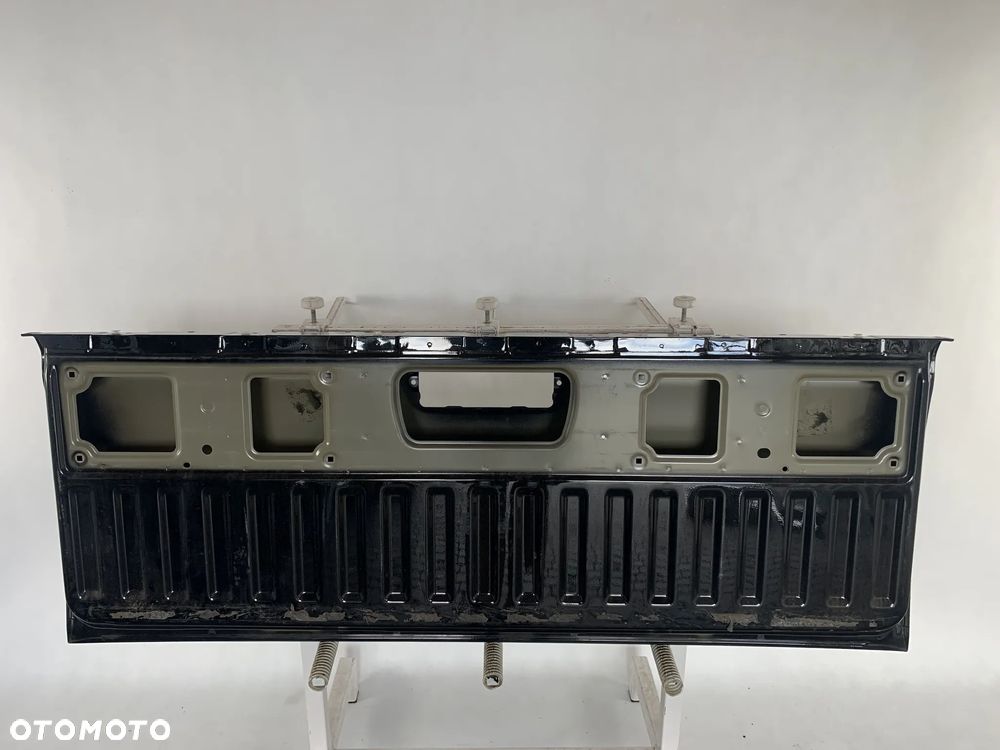 Nissan Navara D23 15r Klapa tyl tylna 2015 - 3