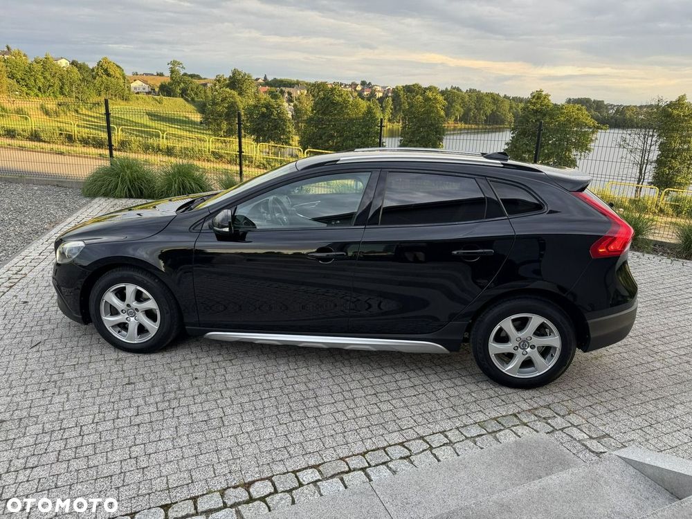 Volvo V40 Cross Country - 5