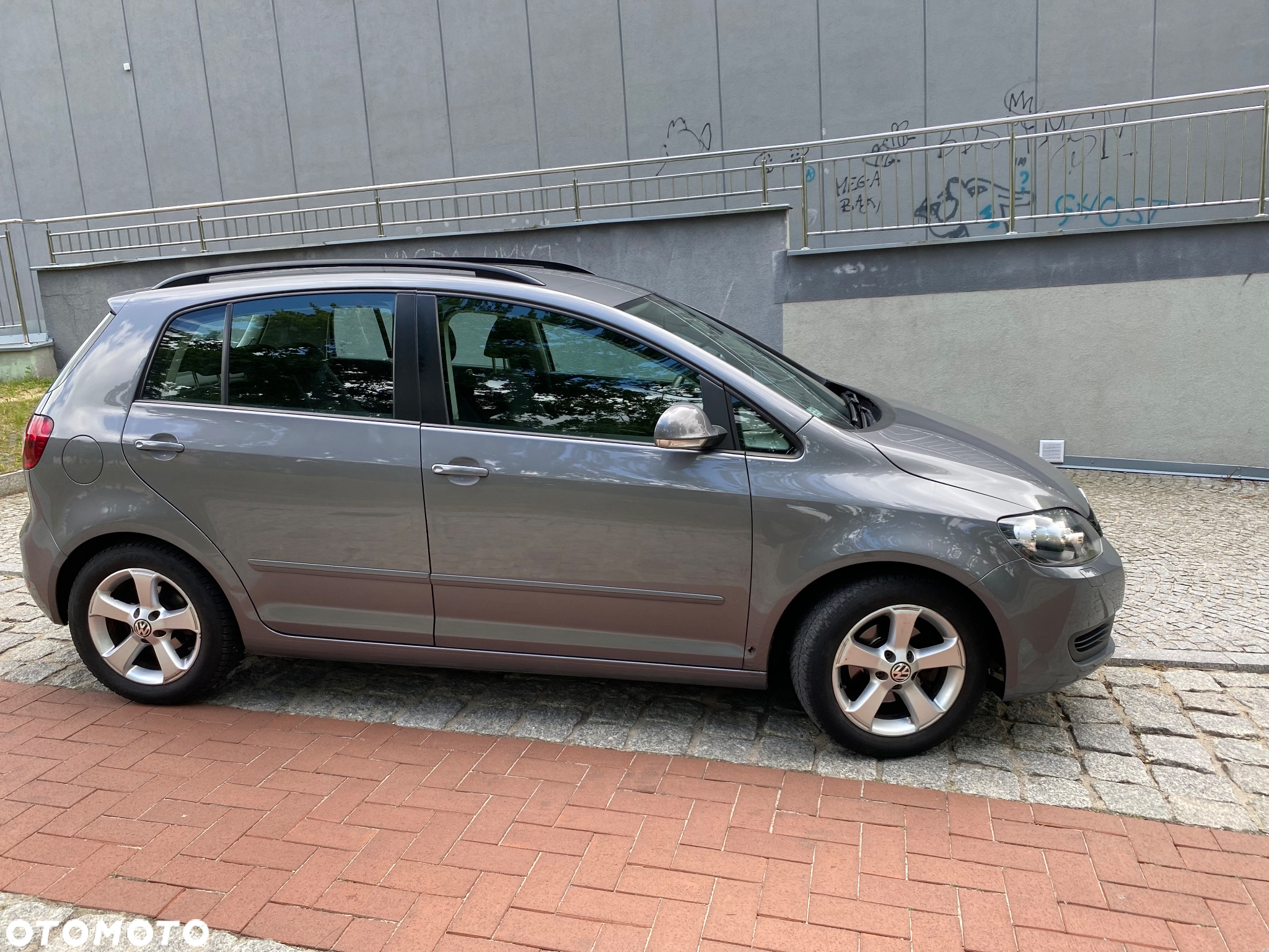 Volkswagen Golf Plus 1.6 Comfortline - 5