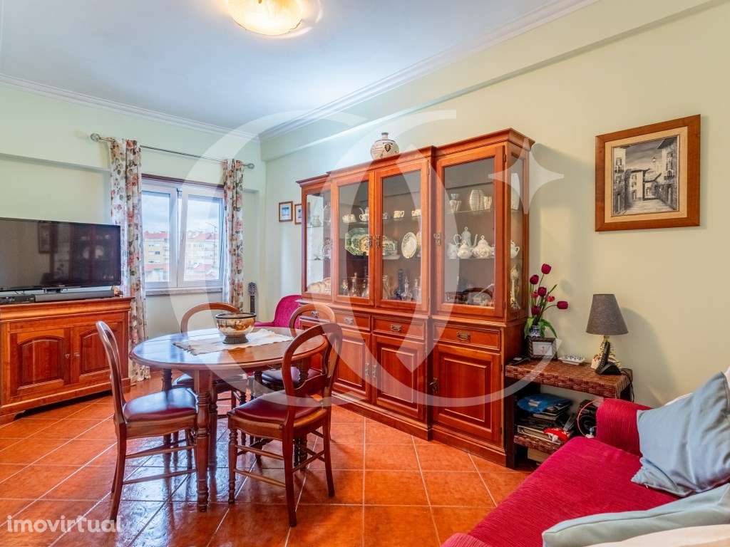 Apartamento T2, para arrendar, em Sacavém - Grande imagem: 5/17