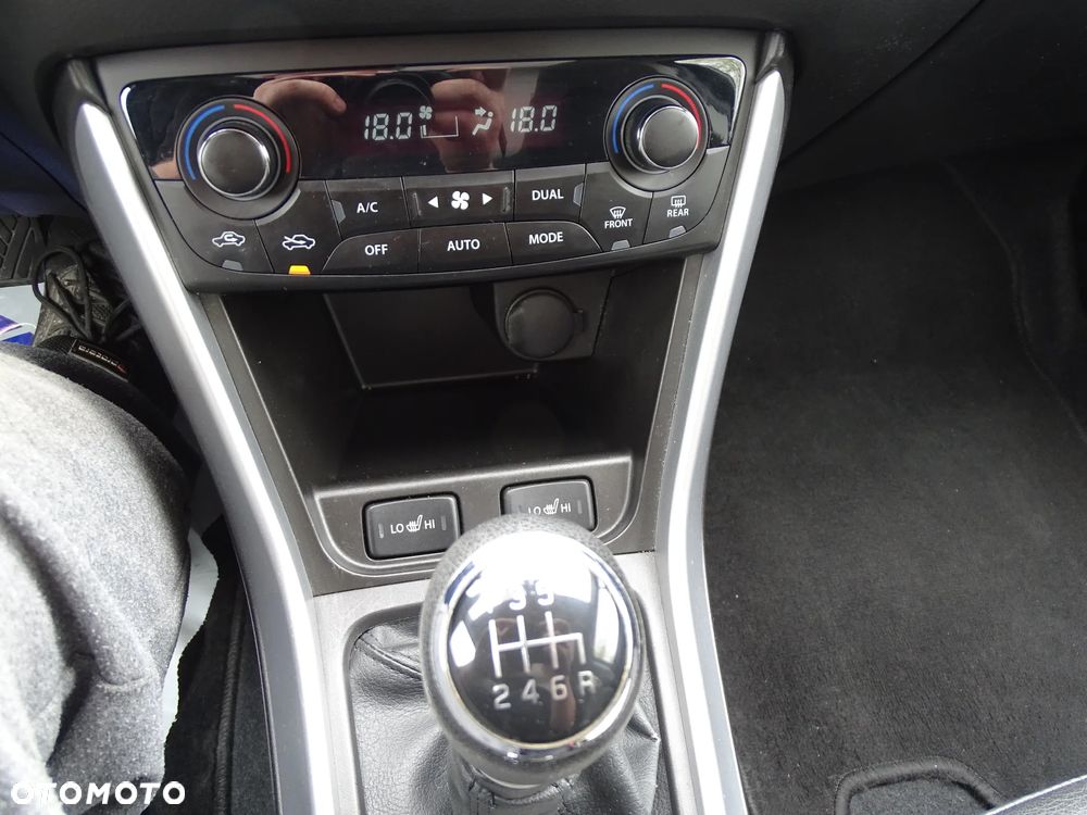 Suzuki SX4 S-Cross 1.6 DDiS 4x4 Comfort+ - 11