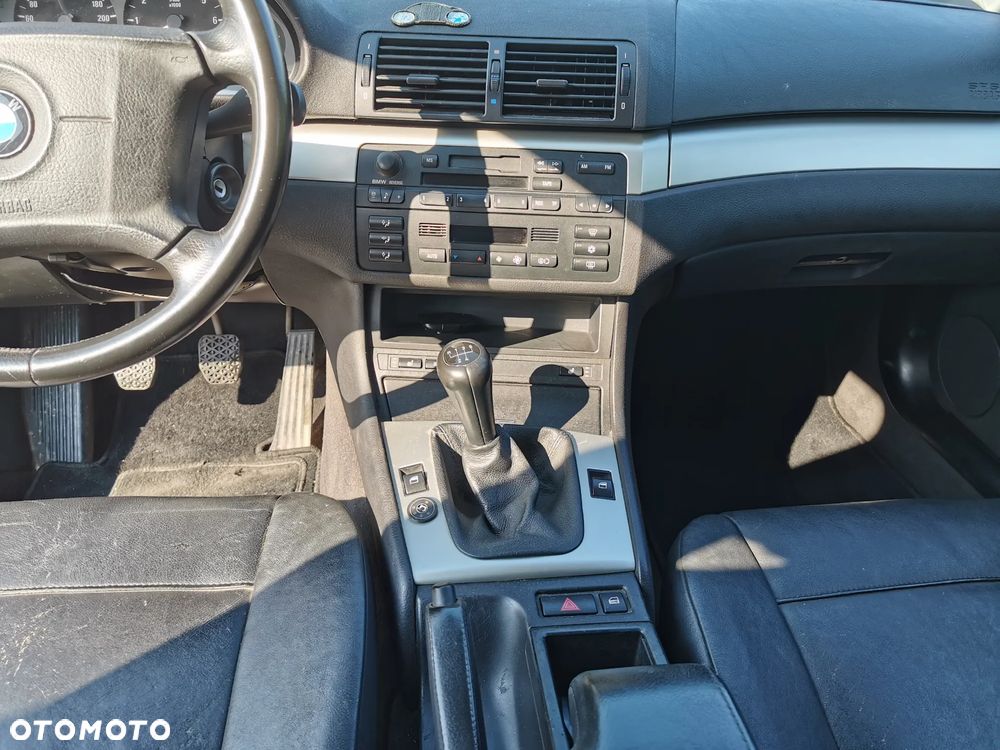 BMW Seria 3 316i - 8