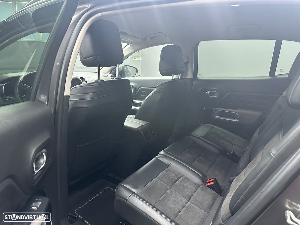 Citroën C5 Aircross 225 e-EAT8 SHINE - 18