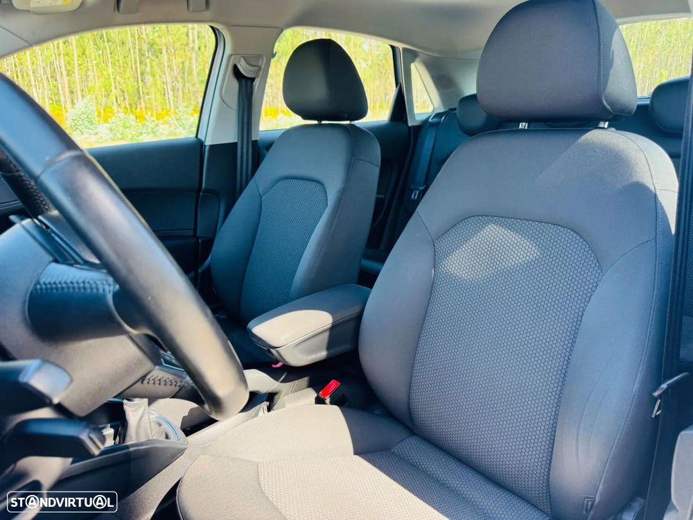 Audi A1 Sportback 1.6 TDI S line edition - 20