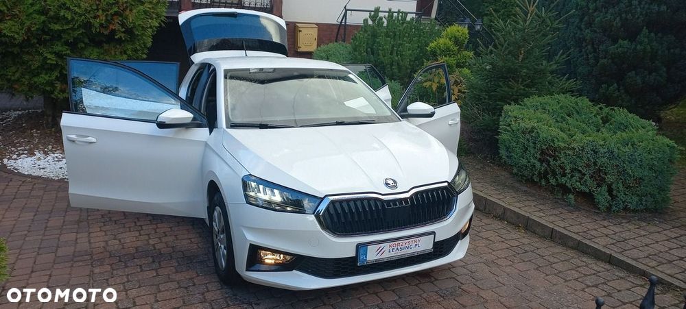 Skoda Fabia 1.0 MPI Essence - 38
