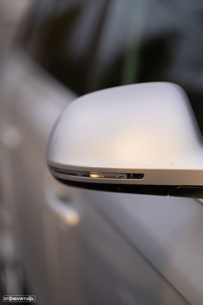 Audi A4 Avant 2.0 TDI - 6