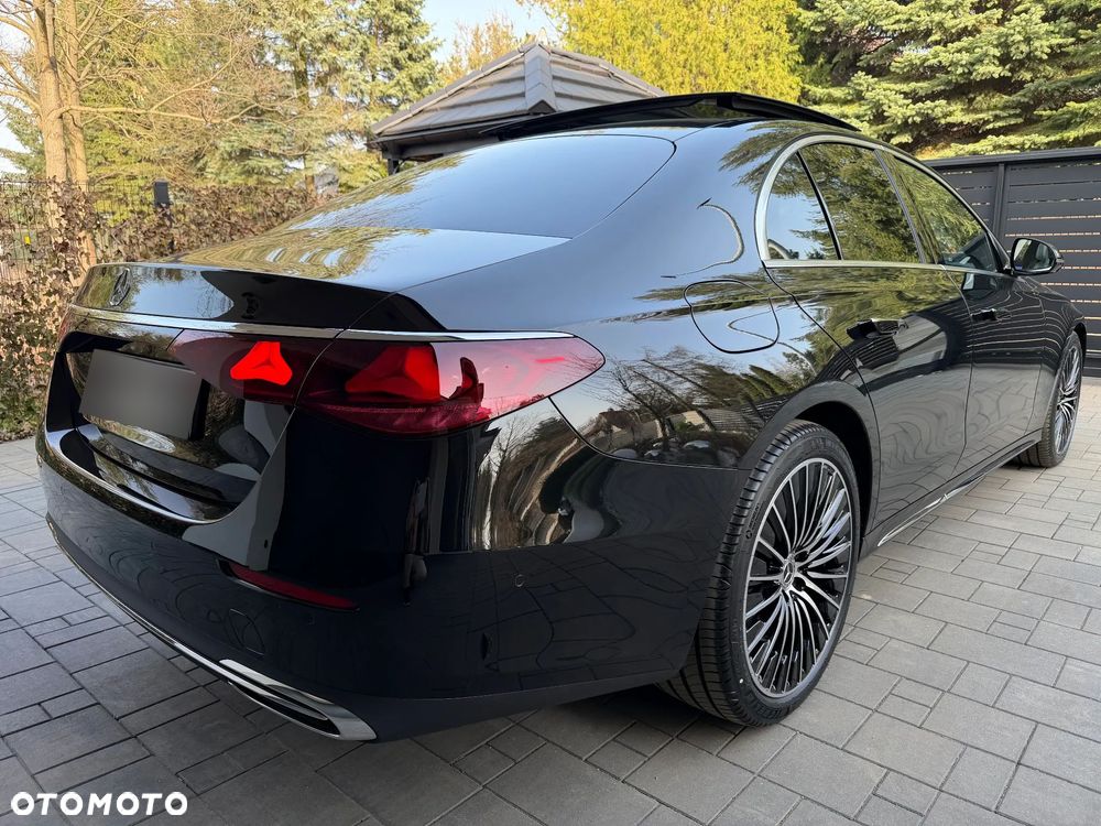 Mercedes-Benz Klasa E 220 d 4-Matic Exclusive - 11