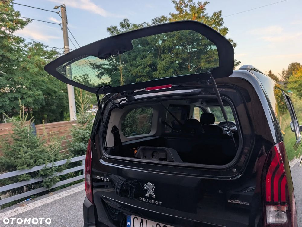 Peugeot Rifter 130 L1 EAT8 GT - 11