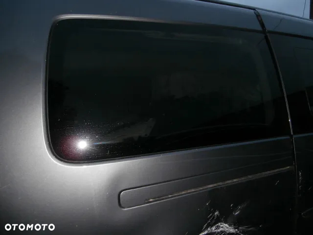 SZYBA TYLNA LEWA PRAWA BOCZNA KAROSERYJNA VW CADDY MAXI AS3 PRZYCIEMNIANA 2010-2020 - 3