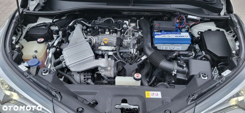 Toyota C-HR 1.2 T GPF Premium - 28