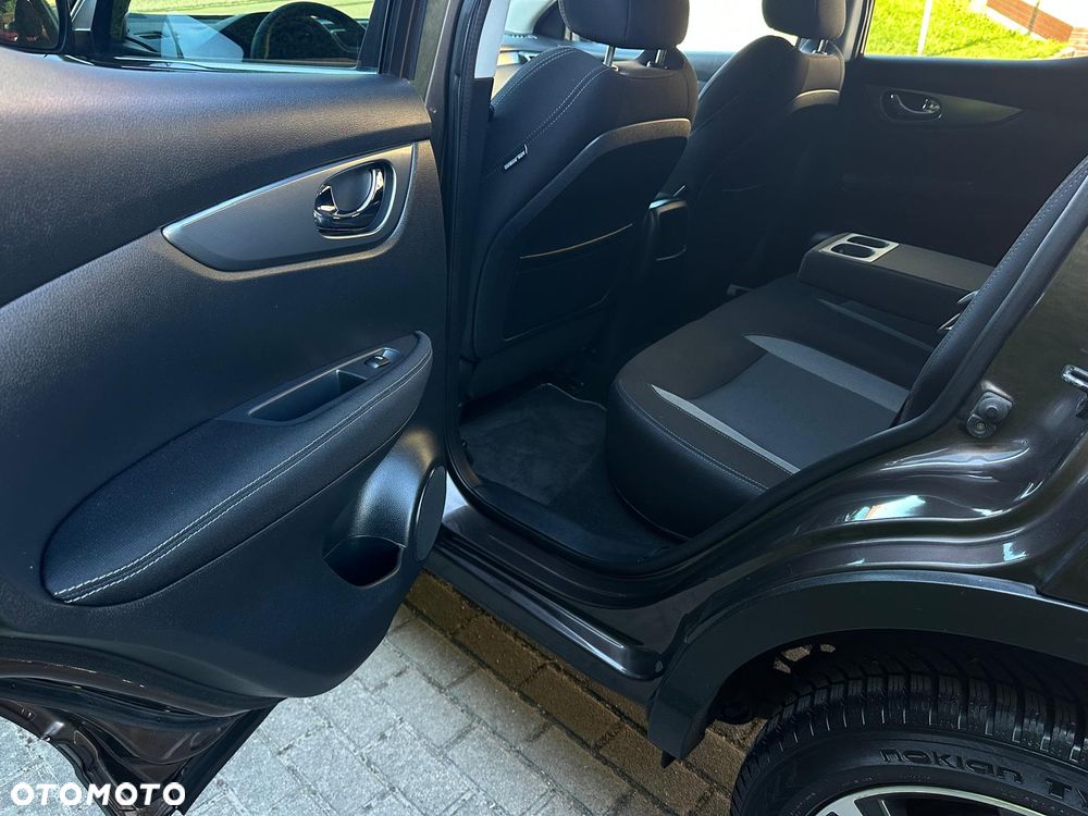 Nissan Qashqai - 18