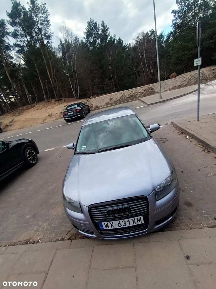 Audi A3 Sportback 2.0 FSI Ambition Tiptr - 2