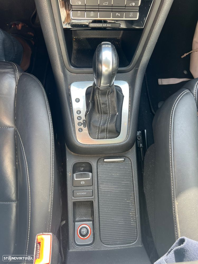 VW Sharan - 17
