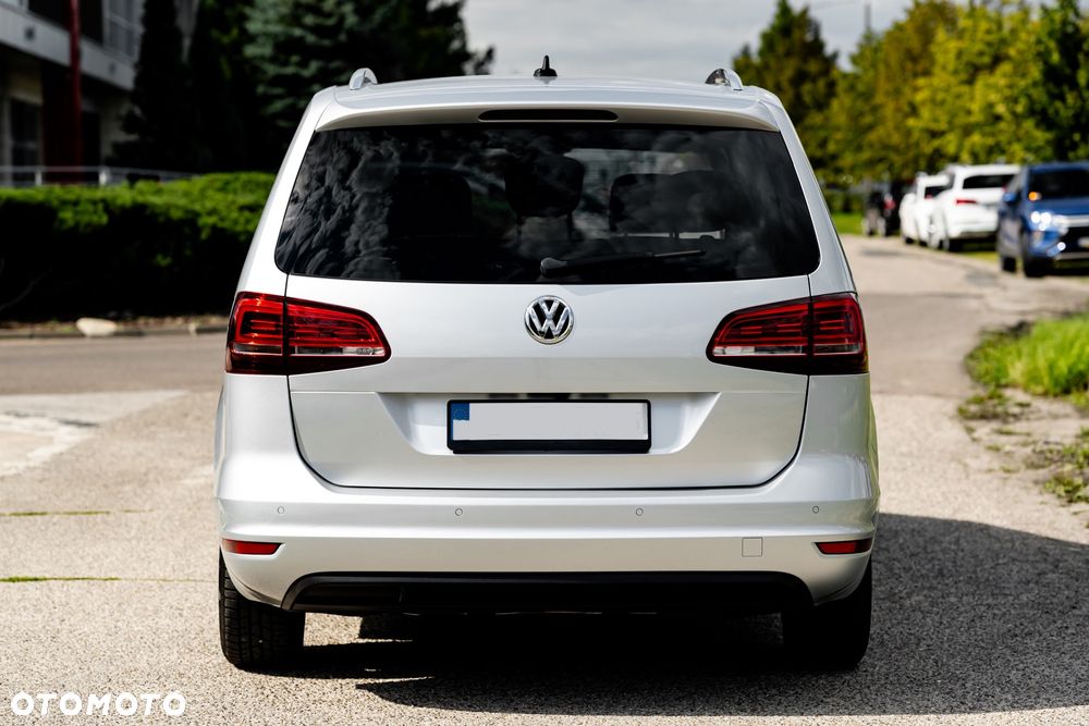 Volkswagen Sharan 2.0 TDI DSG BlueMotion Technology Highline - 8