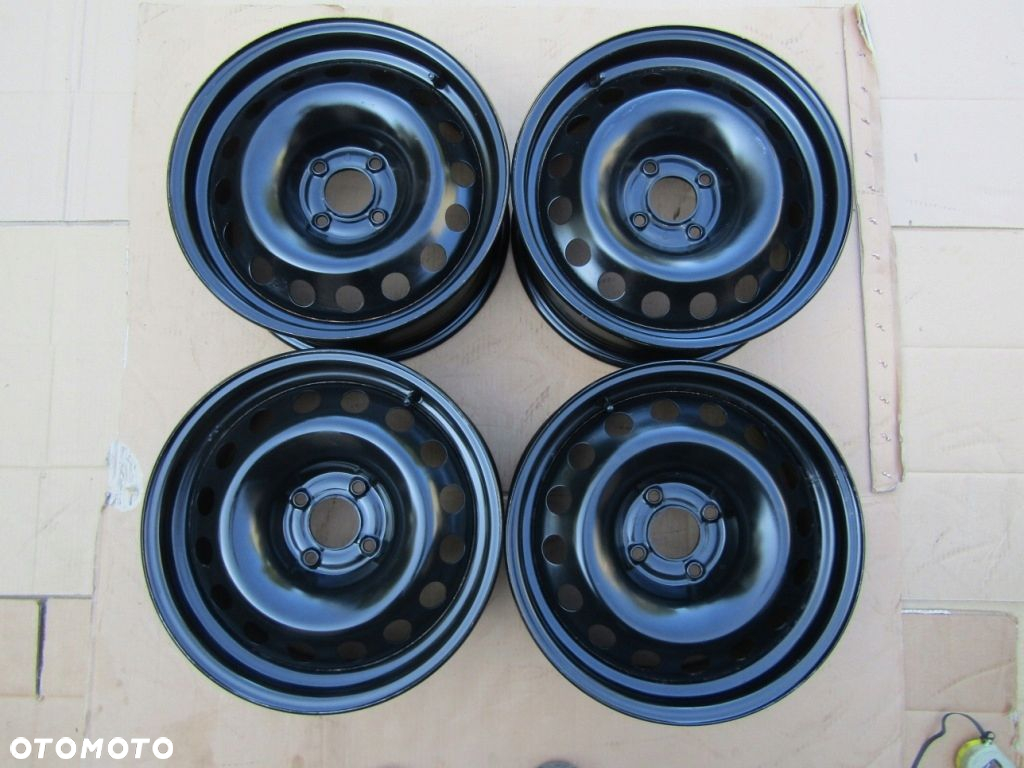 4x Felgi 16 Citroen DS3 C4 II Picasso C5 Berlingo II Peugeot 307 308 - 4