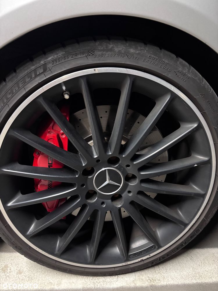 Mercedes-Benz CLA - 29