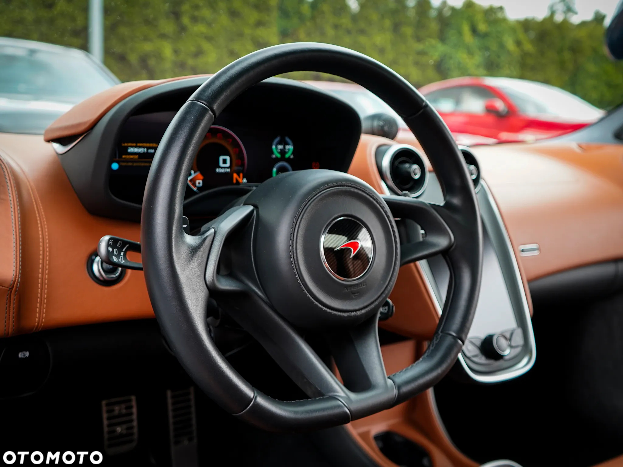McLaren 570S Spider - 16