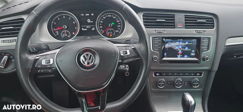 Volkswagen Golf 1.4 TSI ACT BlueMotion Technology DSG Highline - 17