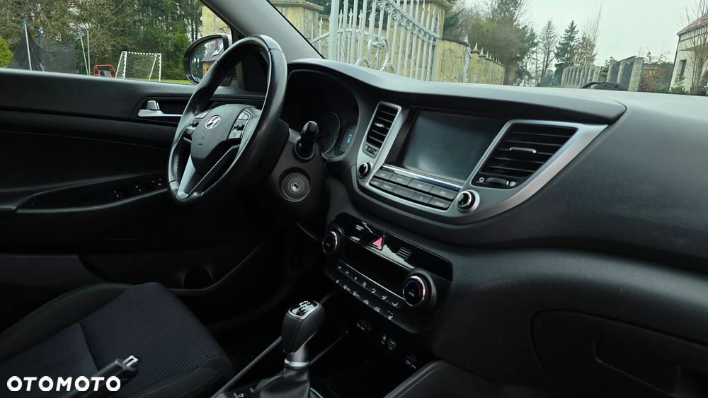 Hyundai Tucson 1.6 GDi 2WD Select - 10