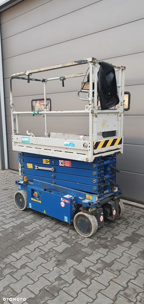 Genie JLG IMER ITECO IM 7380 9,20m Podnośnik nożycowy zwyżka nożycówka elektryczny podest ruchomy zwyżka podnośnik koszowy samojezdny IMER ITECO IT 7380 zwyżka na białych niebrudzących kołach jak GENIE JLG SKYJACK HAULOTTE Terex TKD MEC Sinoboom Zoomlion - 5