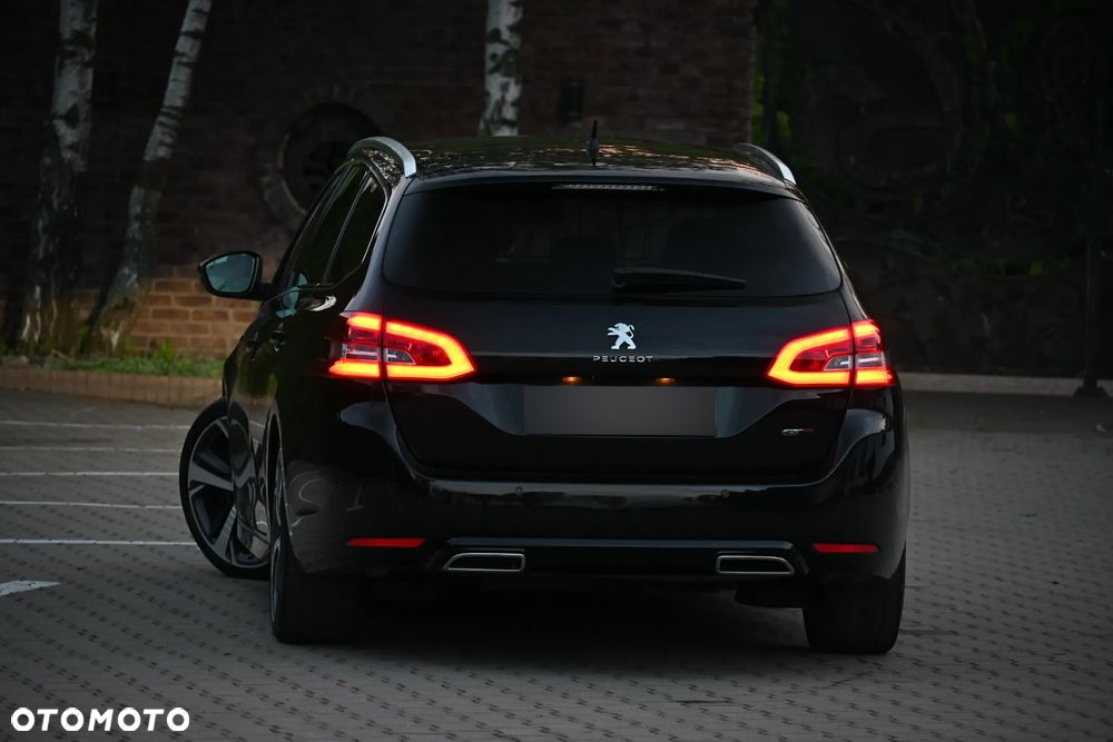 Peugeot 308 SW BlueHDi 180 EAT6 GT - 16
