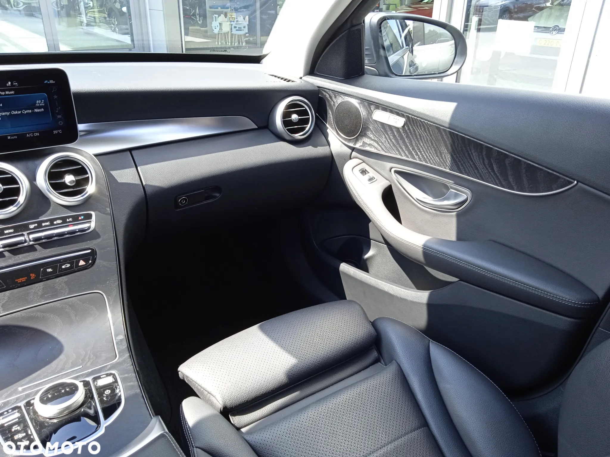 Mercedes-Benz Klasa C 220 d 4MATIC 9G-TRONIC - 10