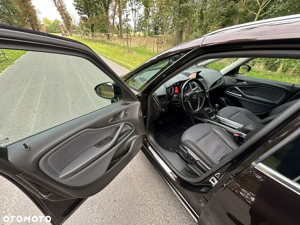 Opel Zafira - 14