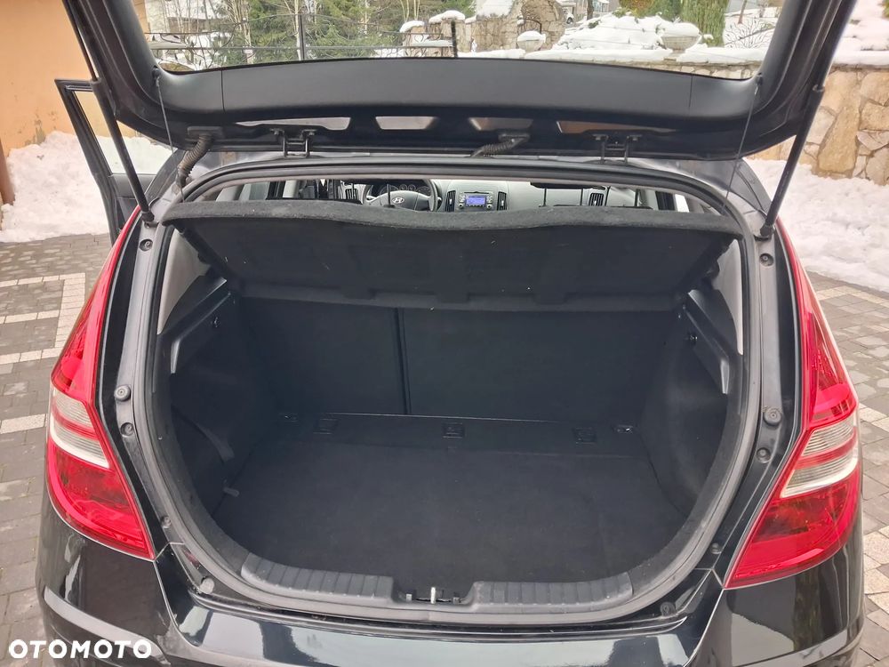 Hyundai i30 1.4 Edition Plus - 12