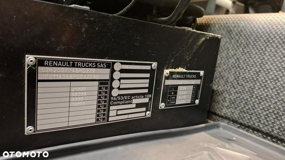 Renault T 520 - 12