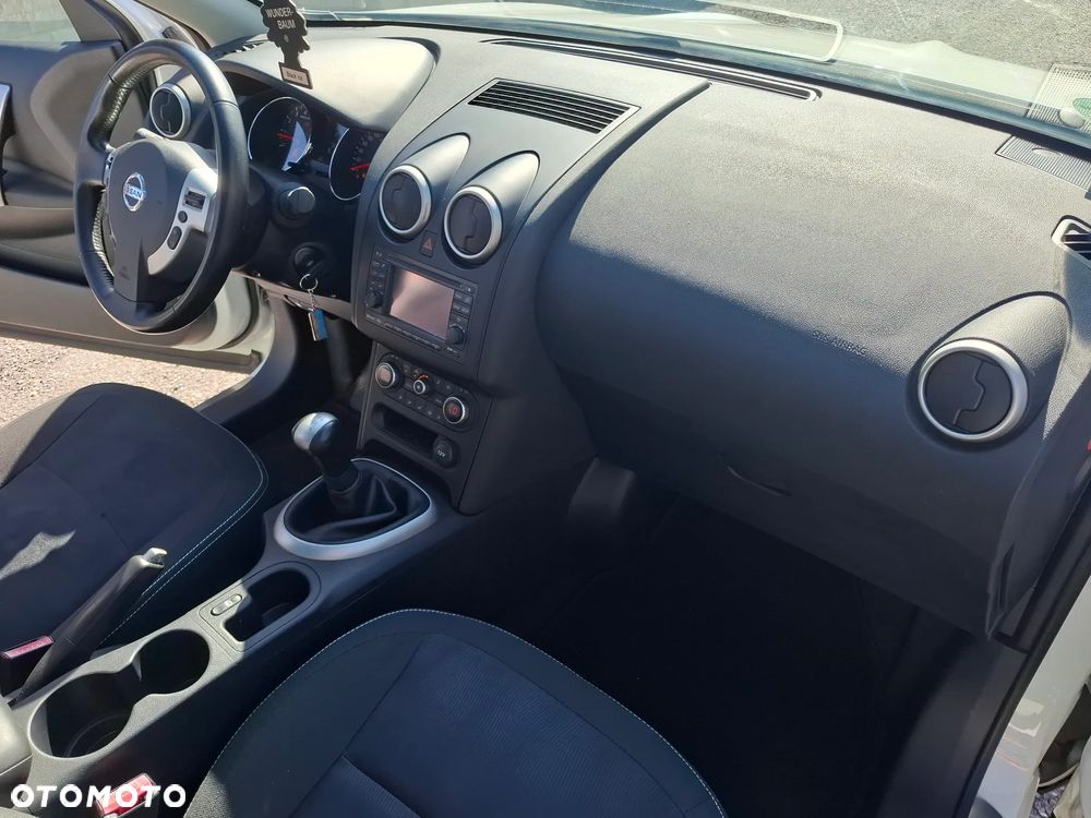 Nissan Qashqai 1.6 I-Way - 15