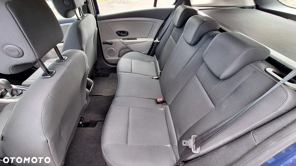 Renault Megane 1.6 16V 100 Authentique - 8