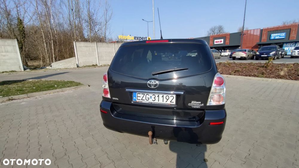 Toyota Corolla Verso - 18
