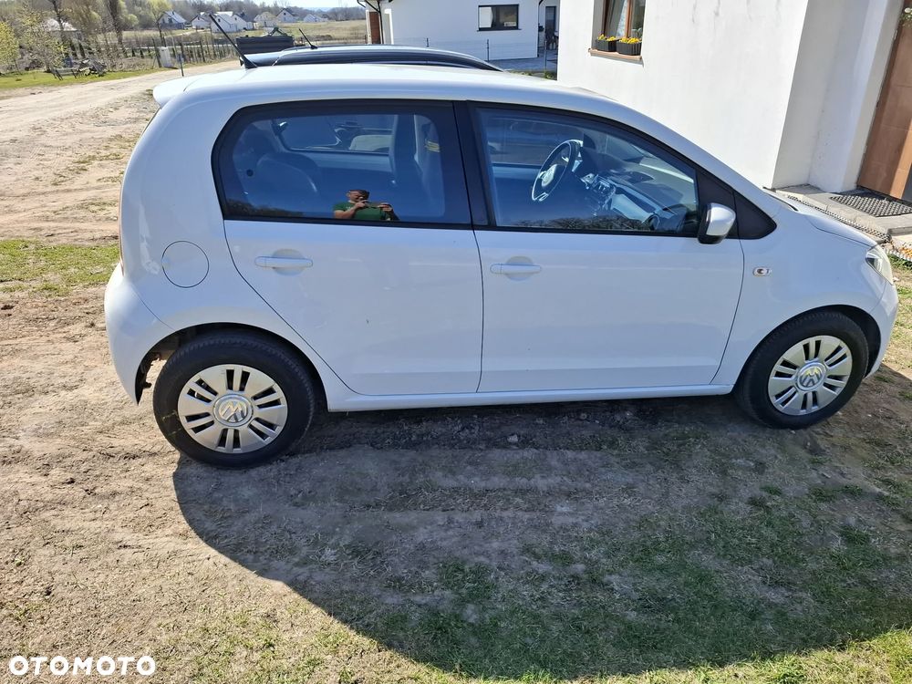 Volkswagen up! 1.0 Take - 2