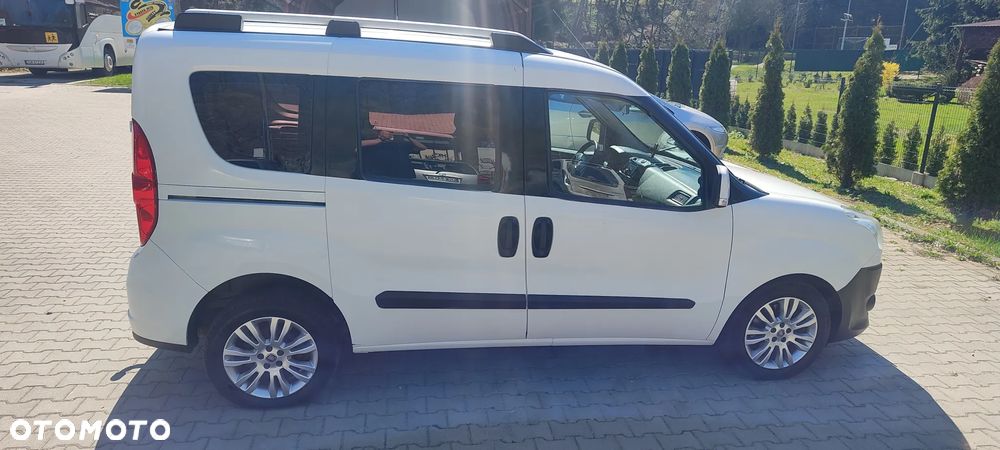 Fiat Doblo 2.0 Multijet 16V Emotion - 4