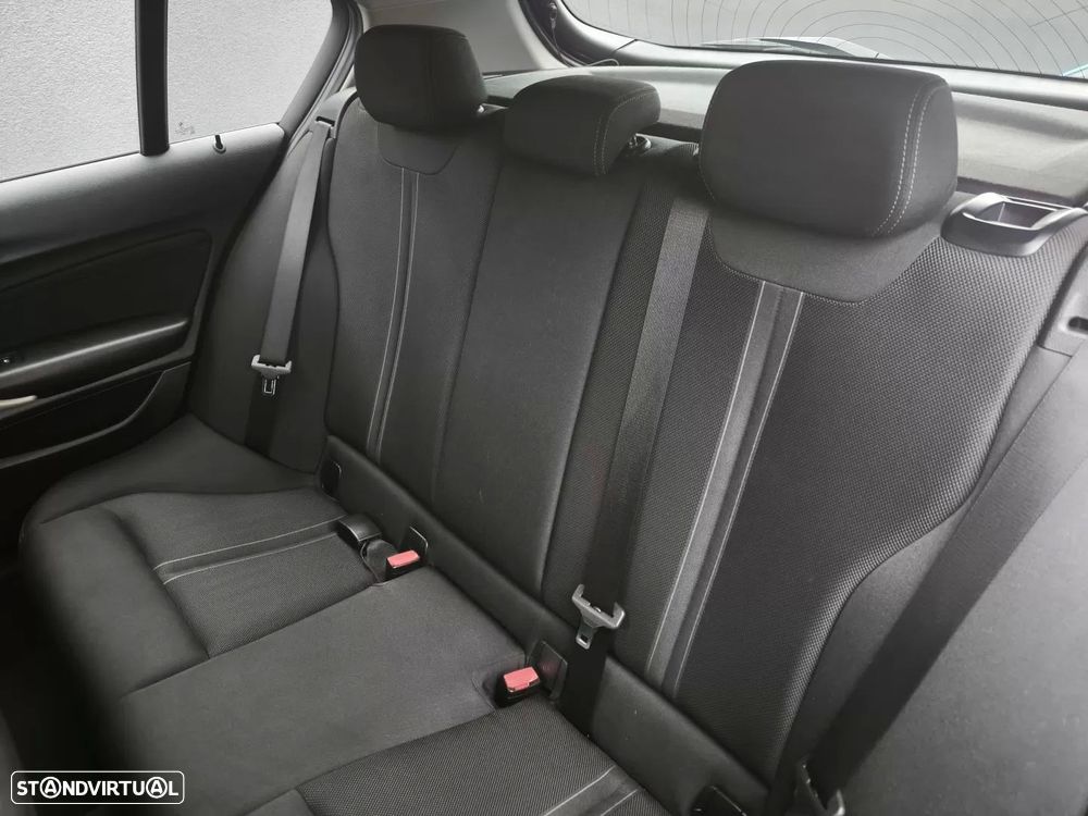 BMW 116 d EfficientDynamics - 25