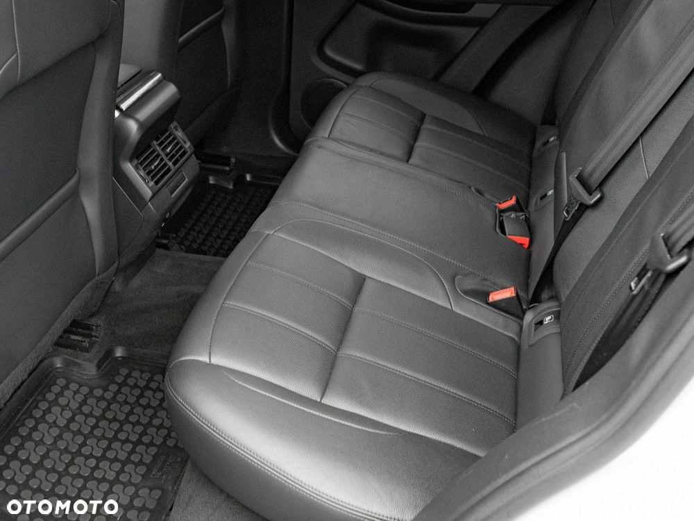 Land Rover Range Rover Evoque - 23