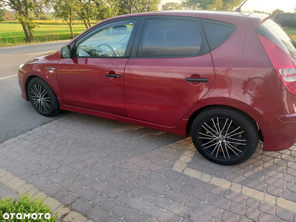 Hyundai i30 1.4 Classic + - 22