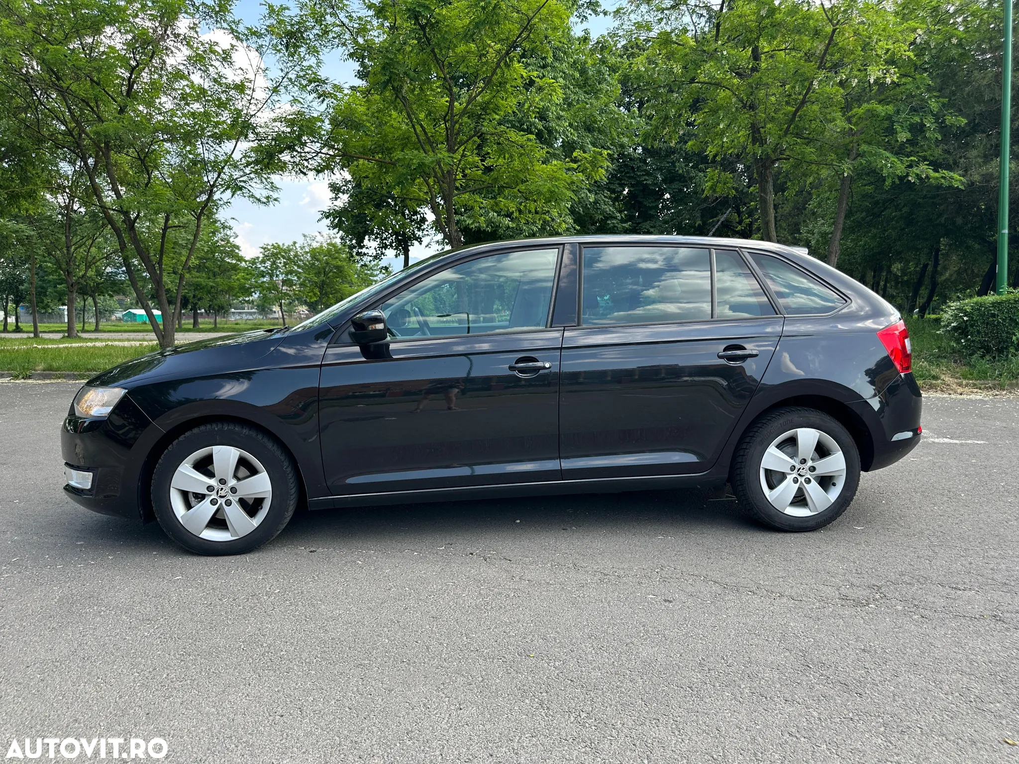 Skoda RAPID 1.4 TDI Ambition DSG - 4