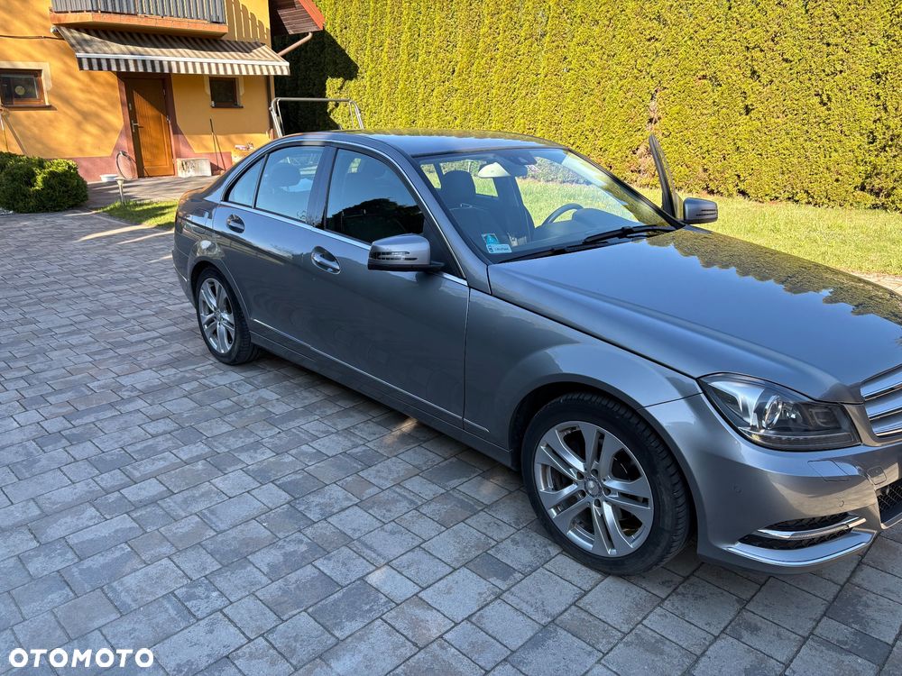 Mercedes-Benz Klasa C 250 (BlueEFFICIENCY) 7G-TRONIC - 2