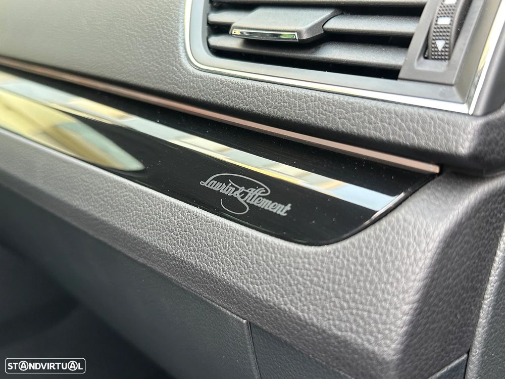 Skoda Superb Break 2.0 TDI Laurin&Klement DSG - 18