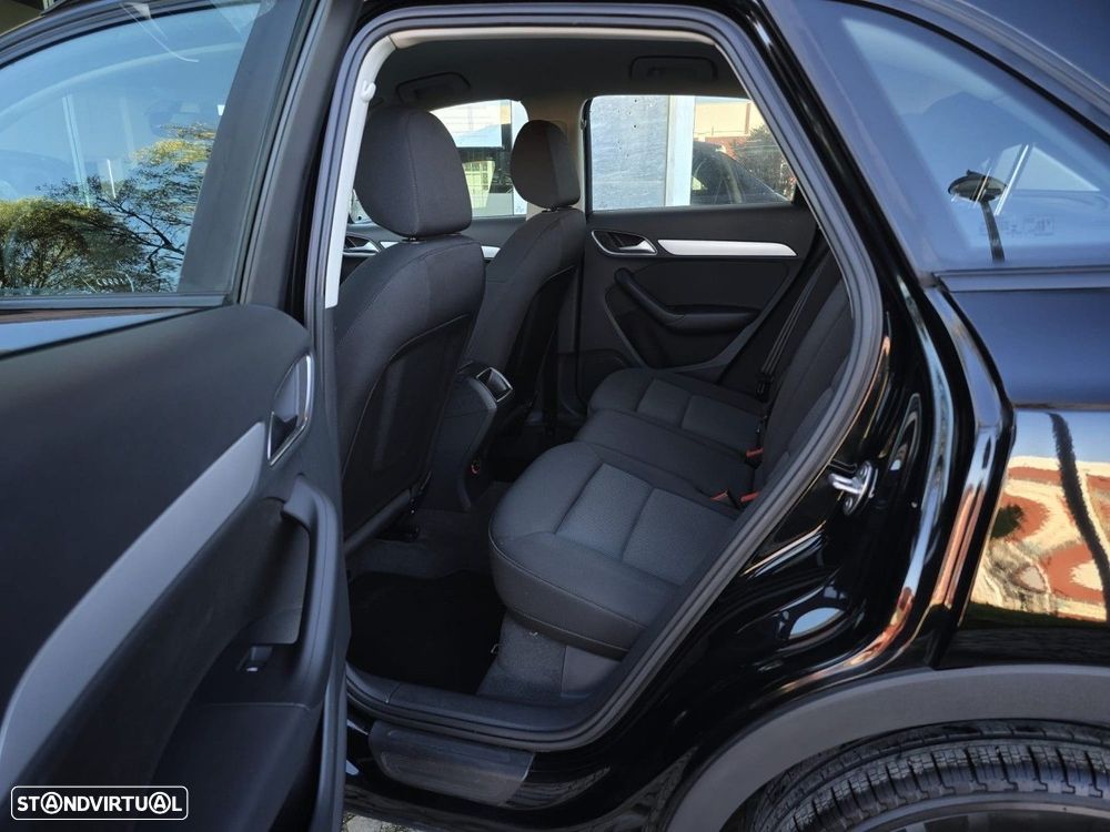 Audi Q3 2.0 TDI Design - 8