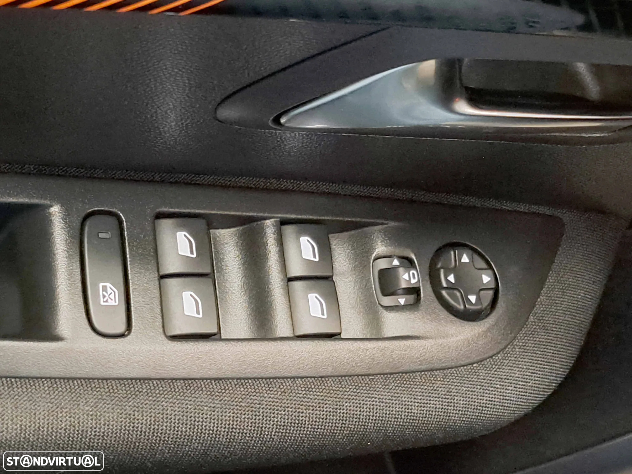 Peugeot 208 1.2 PureTech Active Pack - 11