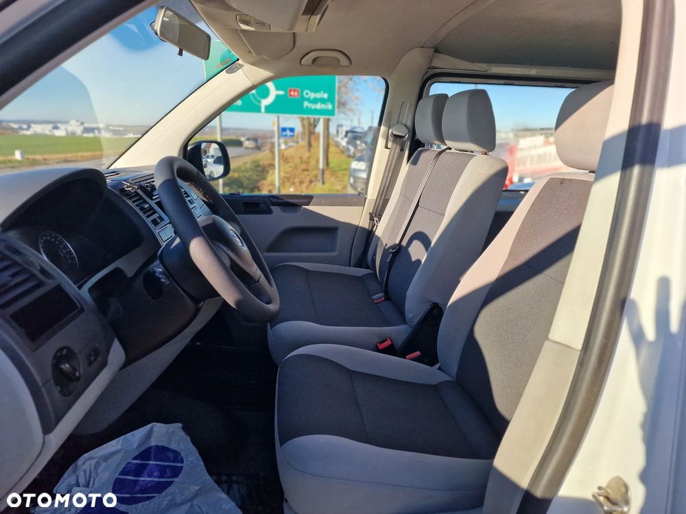 Volkswagen Transporter - 19