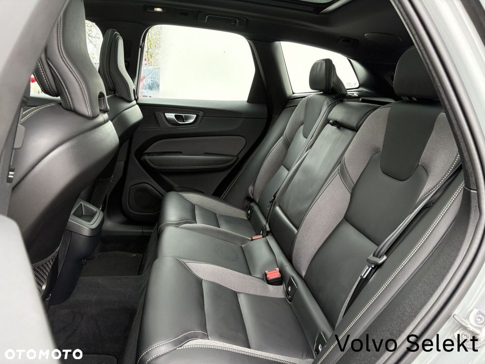 Volvo XC 60 - 22