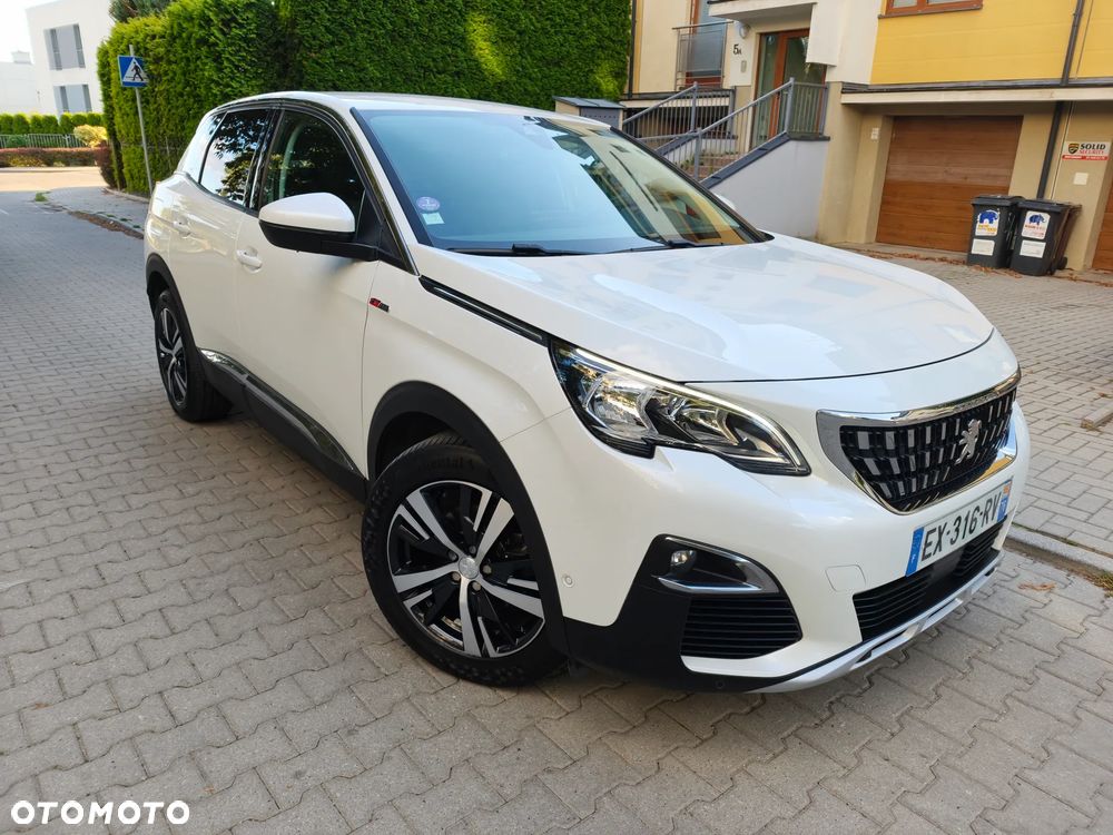 Peugeot 3008 PureTech 130 Stop & Start GPF Allure - 11