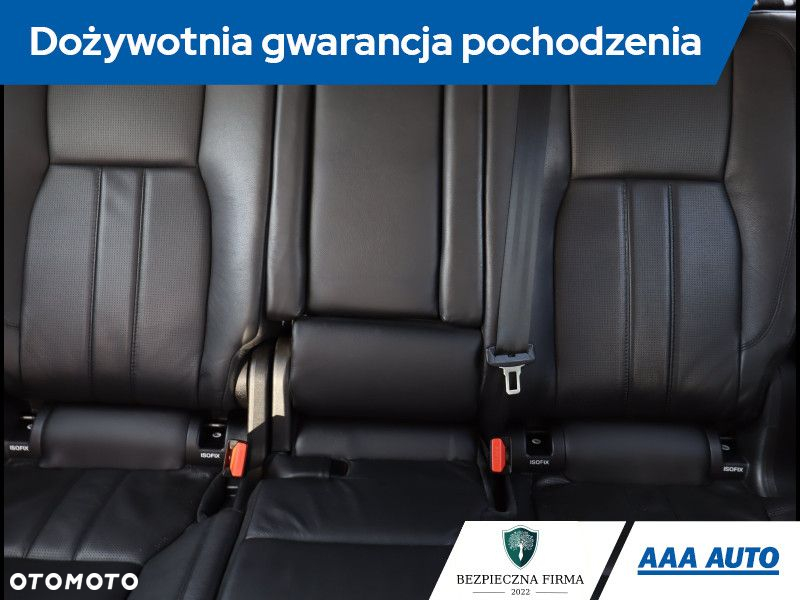 Land Rover Discovery Sport - 11