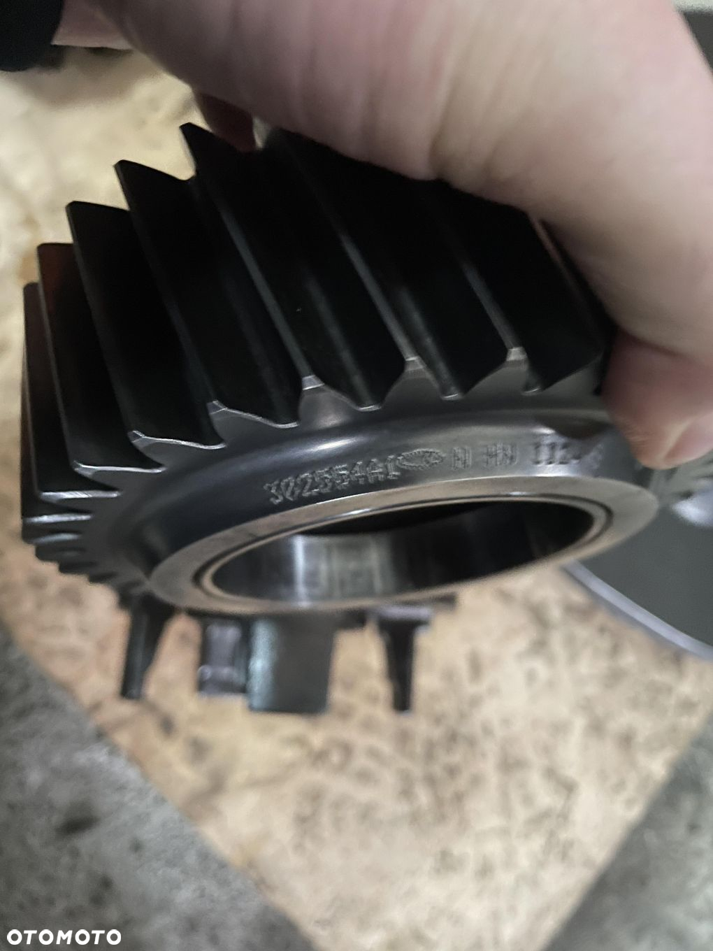 New Holland T8 Case Magnum - koło zębate pośrednie 302554A1 - 2