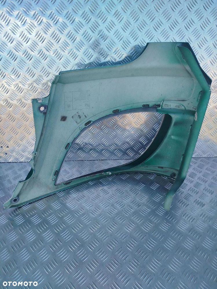 OBUDOWA POSZYCIE REFLEKTORA LAMPY PRAWE DAF 106 LIFT - 9