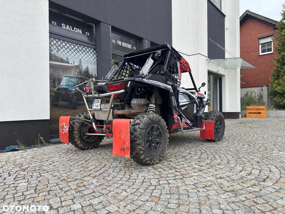 Polaris RZR - 11