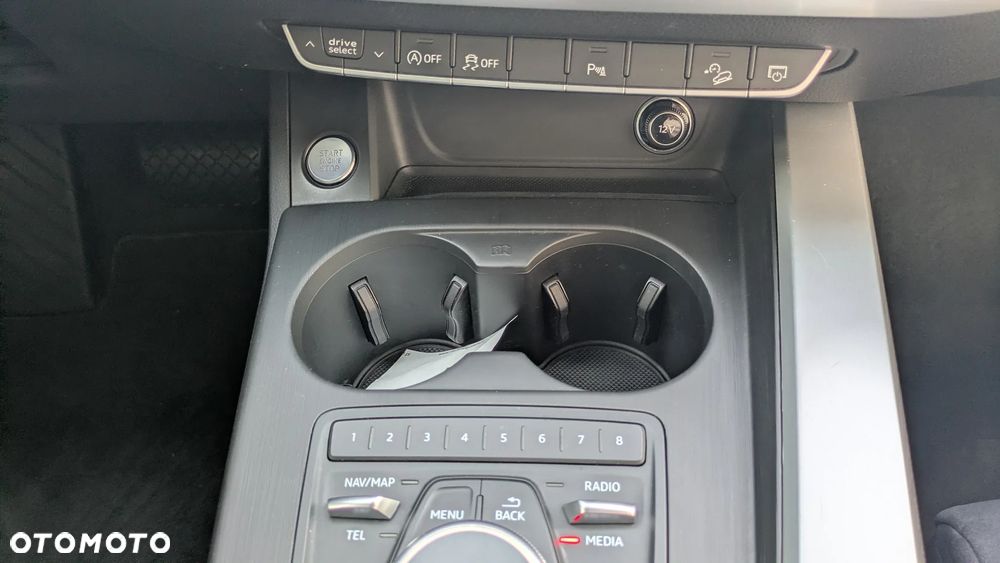 Audi A4 Allroad 2.0 TDI Quattro S tronic - 28